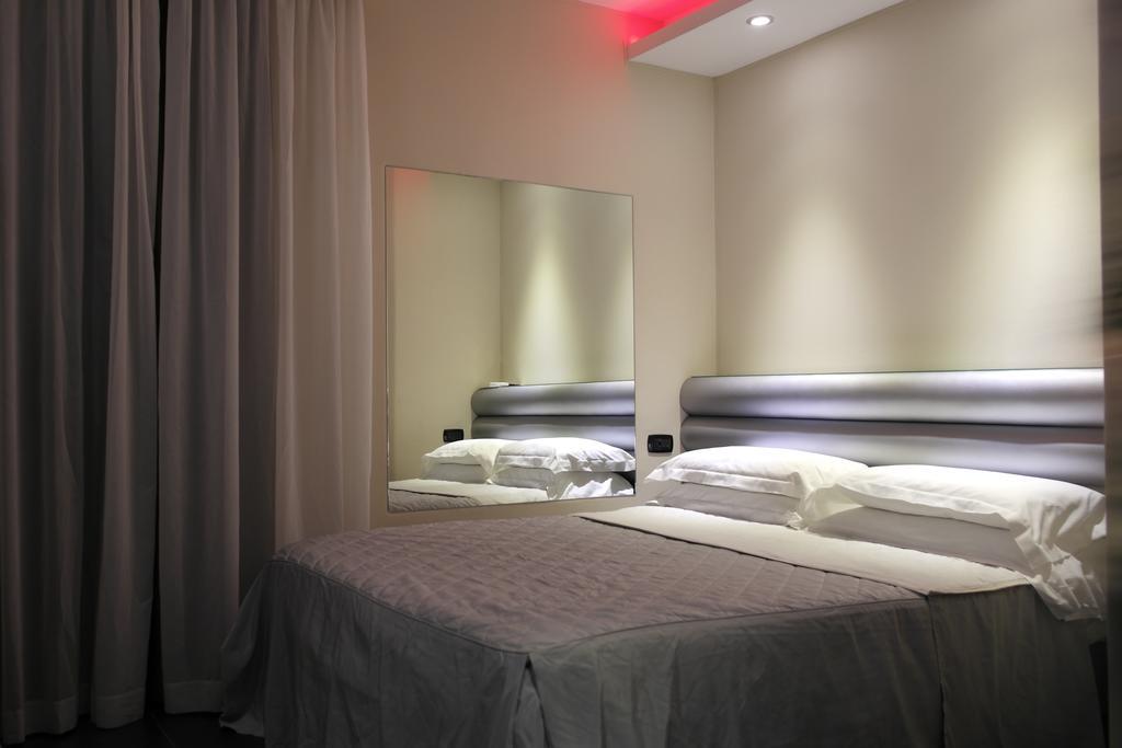 Kleopatra Design Hotel Napoli Eksteriør bilde