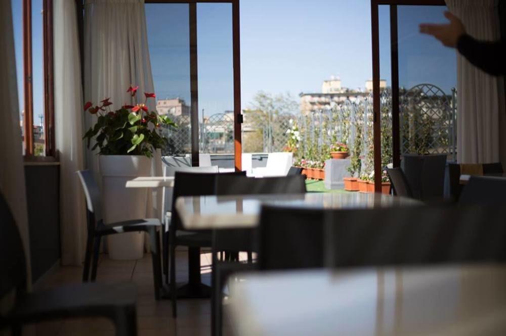 Kleopatra Design Hotel Napoli Eksteriør bilde