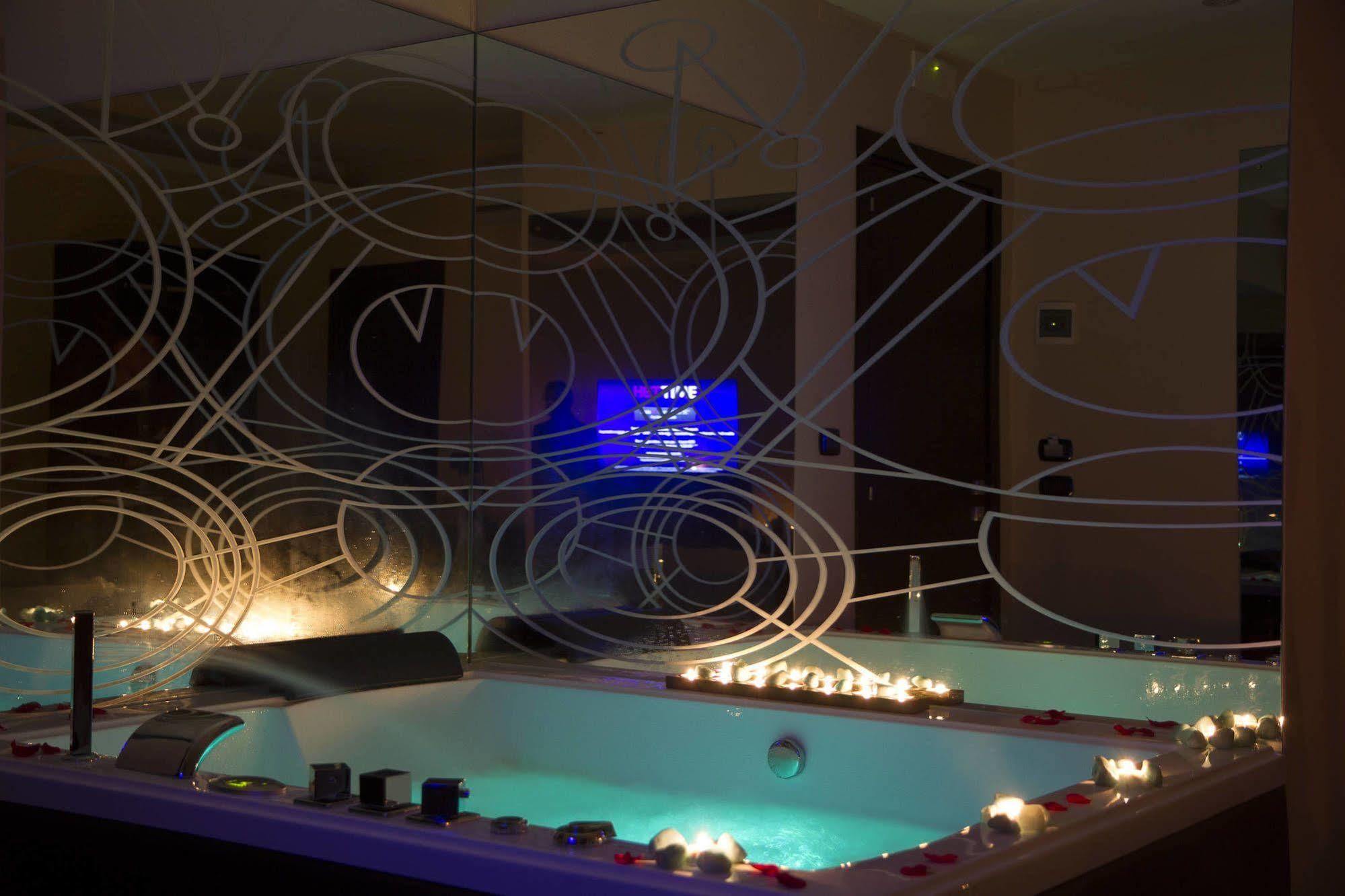 Kleopatra Design Hotel Napoli Eksteriør bilde