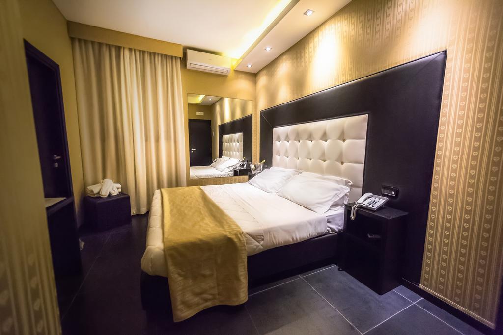 Kleopatra Design Hotel Napoli Eksteriør bilde